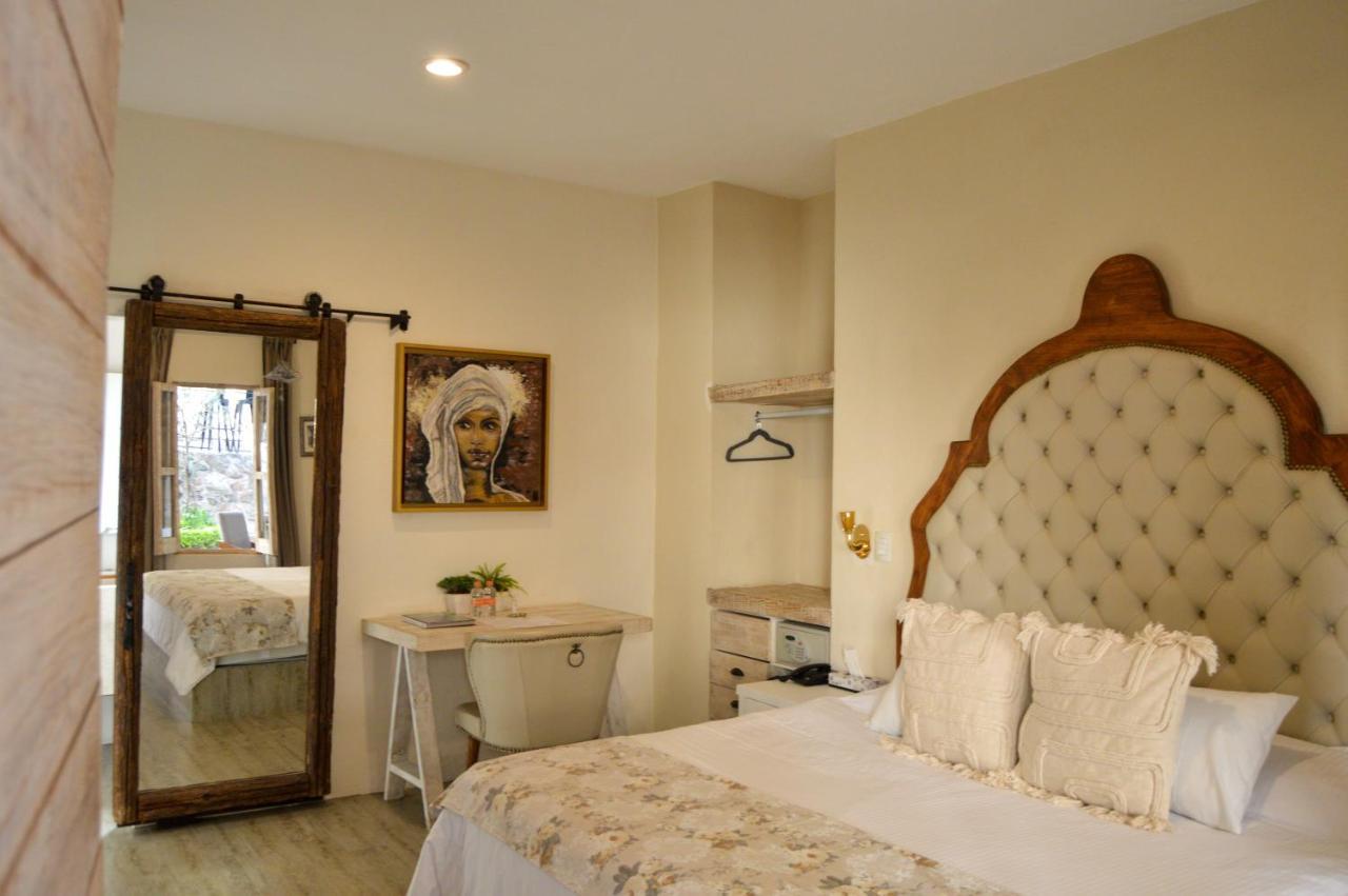Hotel De Piedra Bernal Eksteriør billede