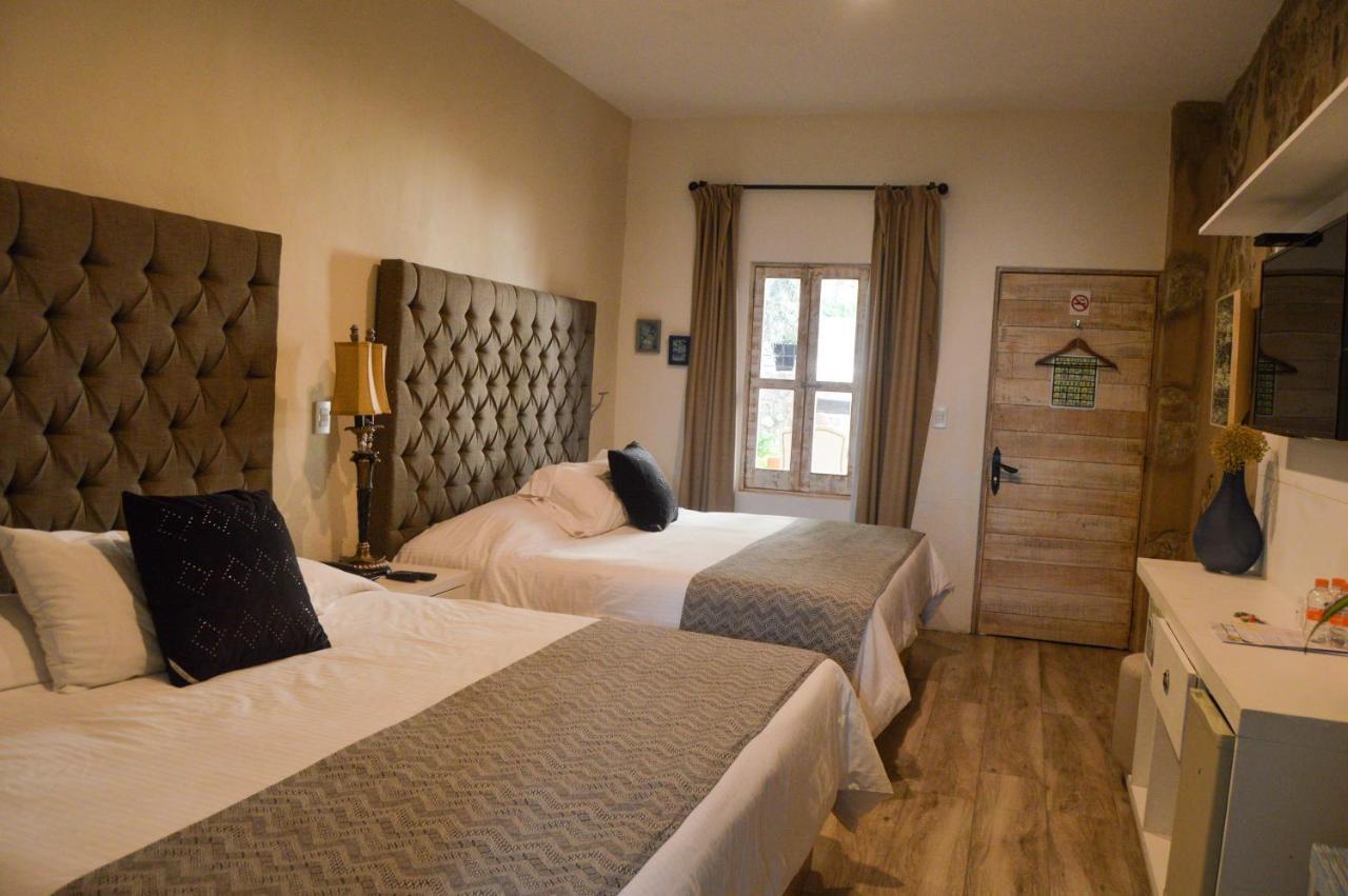 Hotel De Piedra Bernal Eksteriør billede