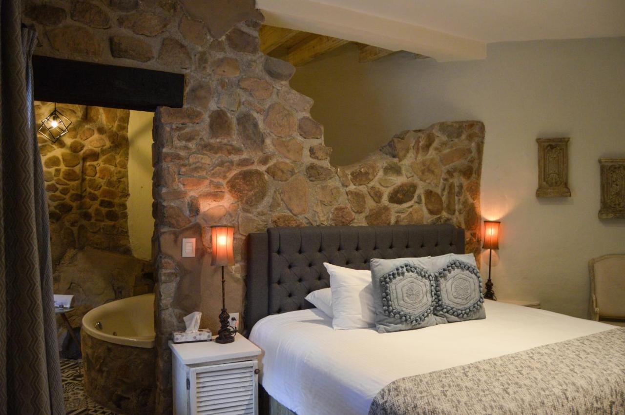 Hotel De Piedra Bernal Eksteriør billede