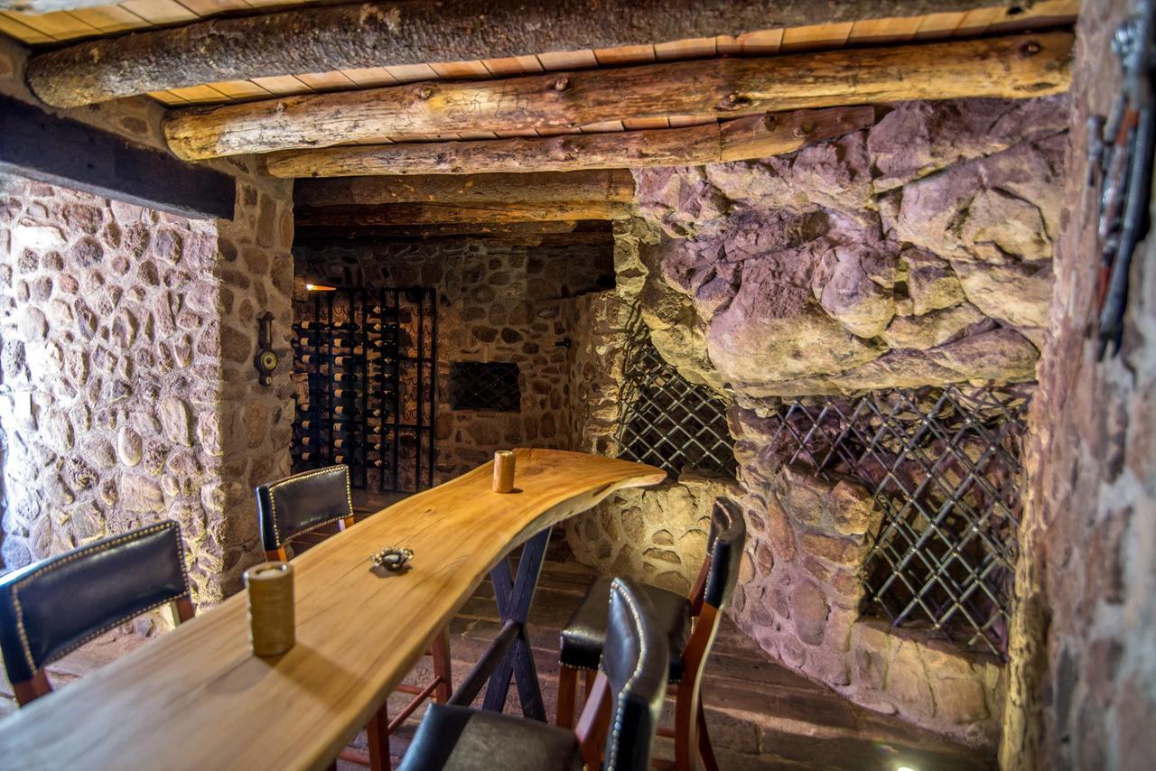 Hotel De Piedra Bernal Eksteriør billede